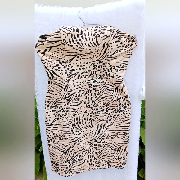 H&M tube animal print dress - Picture 2 of 8